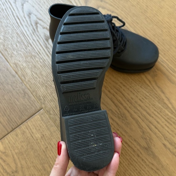 Mini Melissa Stellar Lace Up Ankle Boots Kids - EUC - Girls Size 1 - Black - Picture 7 of 7